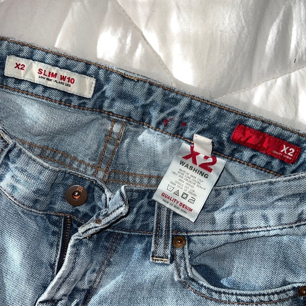 Vintage Y2K Low Rise Flare Jeans by x2 size 2 regular - Picture 4 of 14